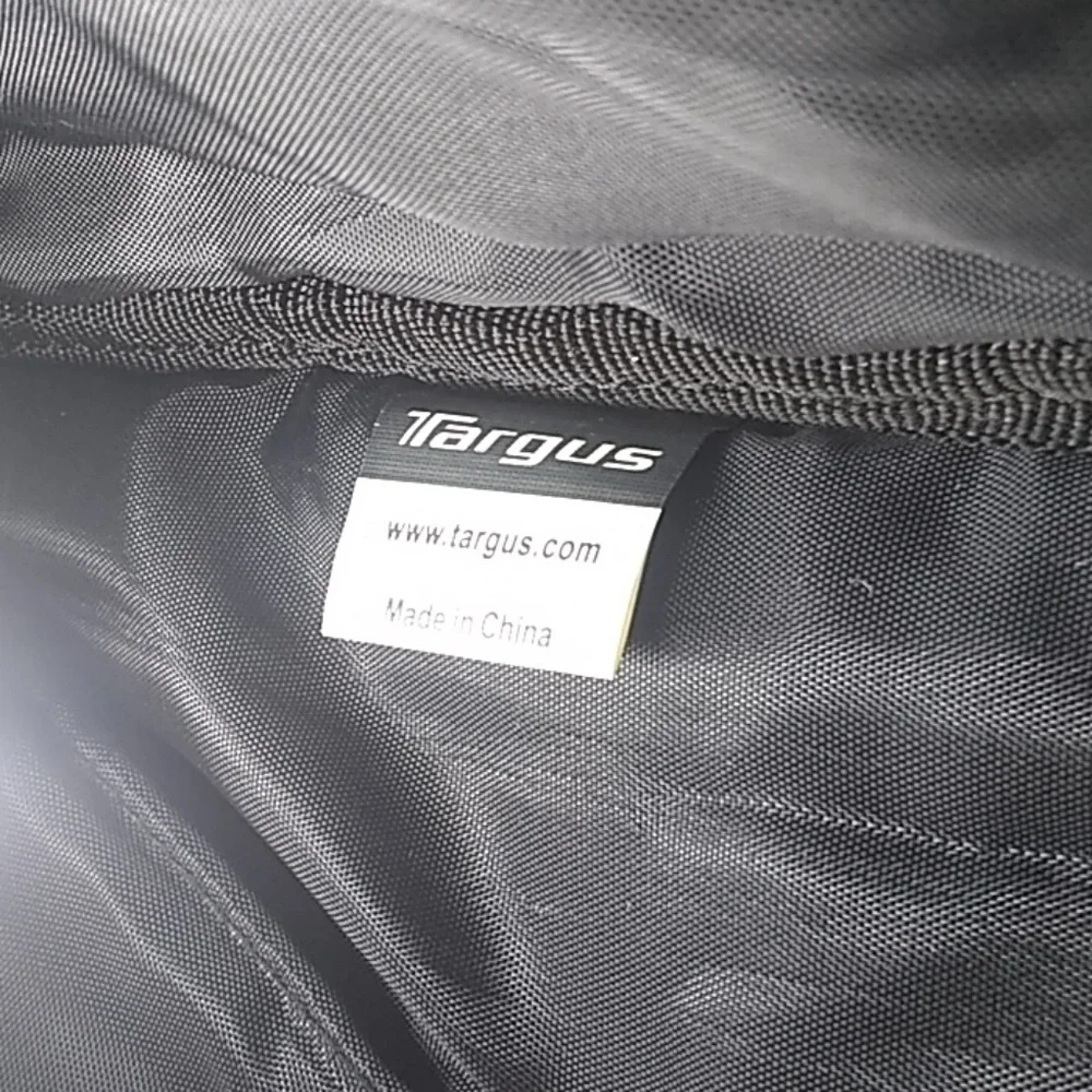 FINAL MARKDOWN Targus Laptop Bag